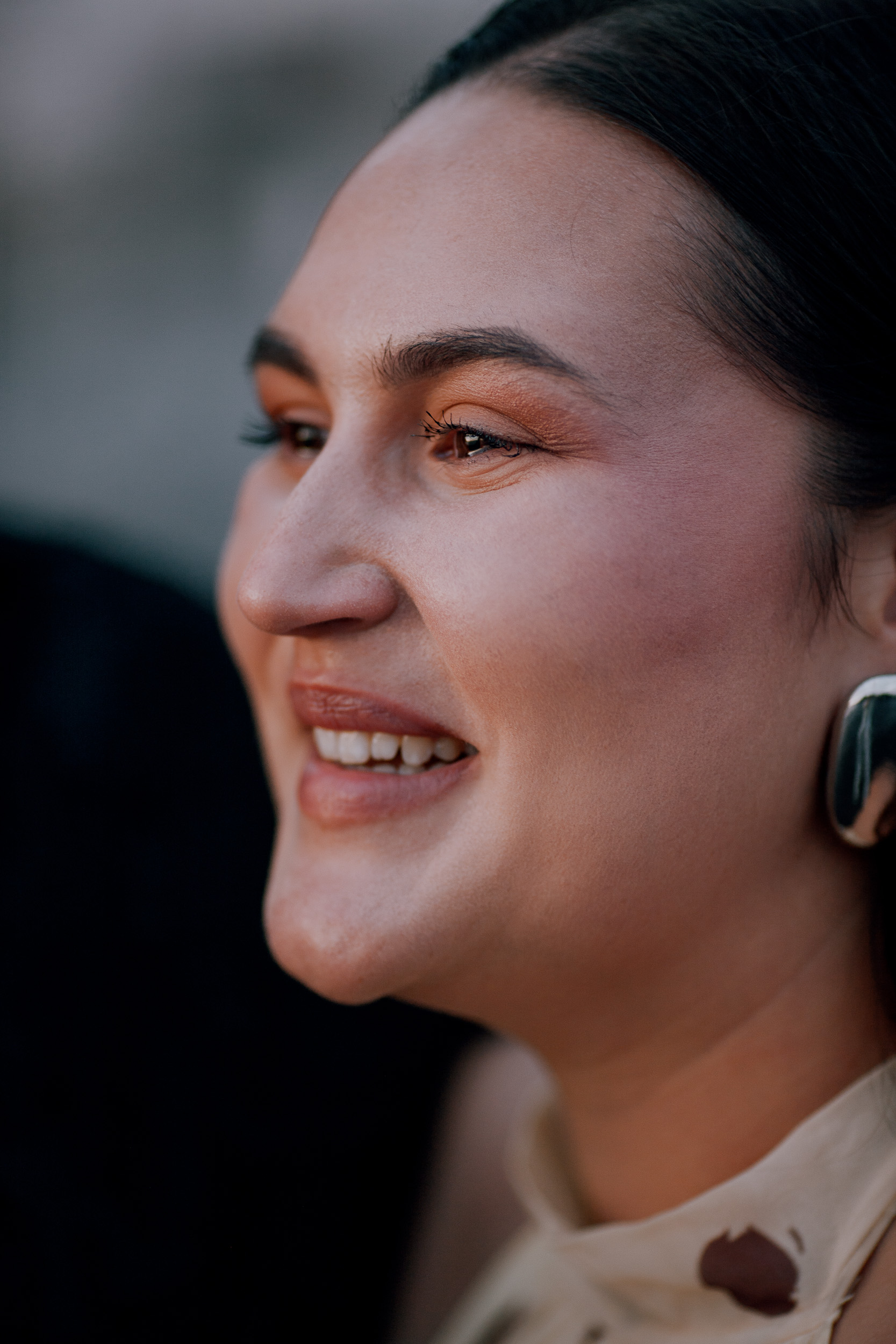 FaceTiming family with the ring on her hand right after the proposal, Madeira