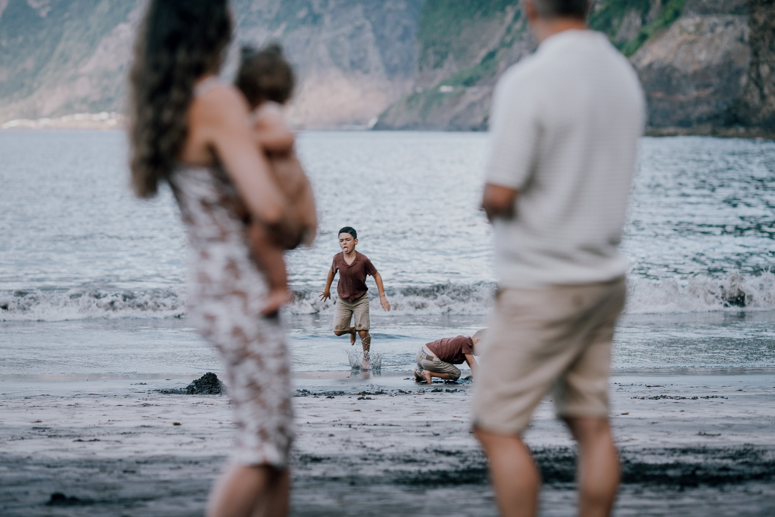 Parents and the baby girl in the fading light, Seixal, Madeira
