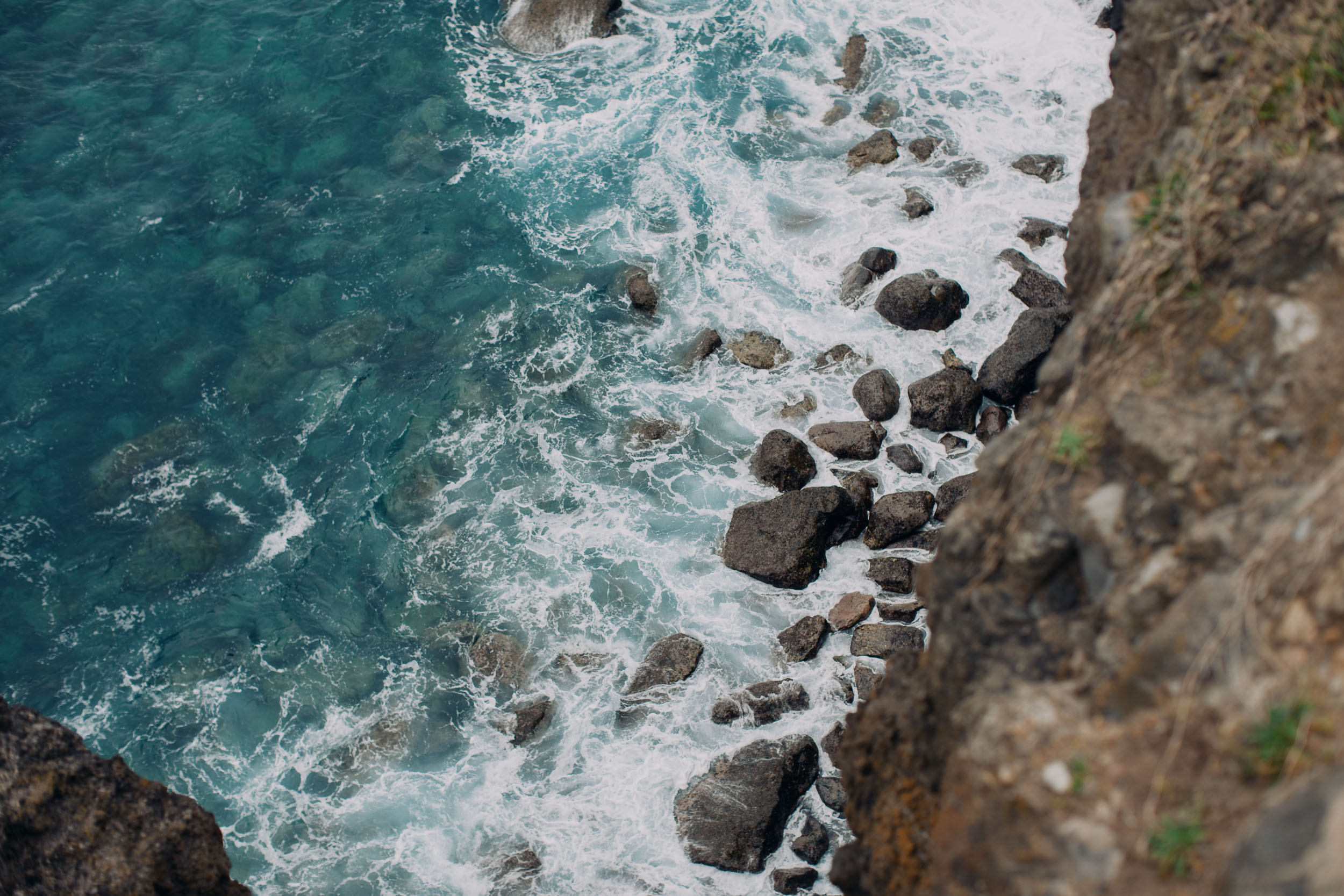 Engagement session at Atlantic viewpoint, Funchal, Madeira