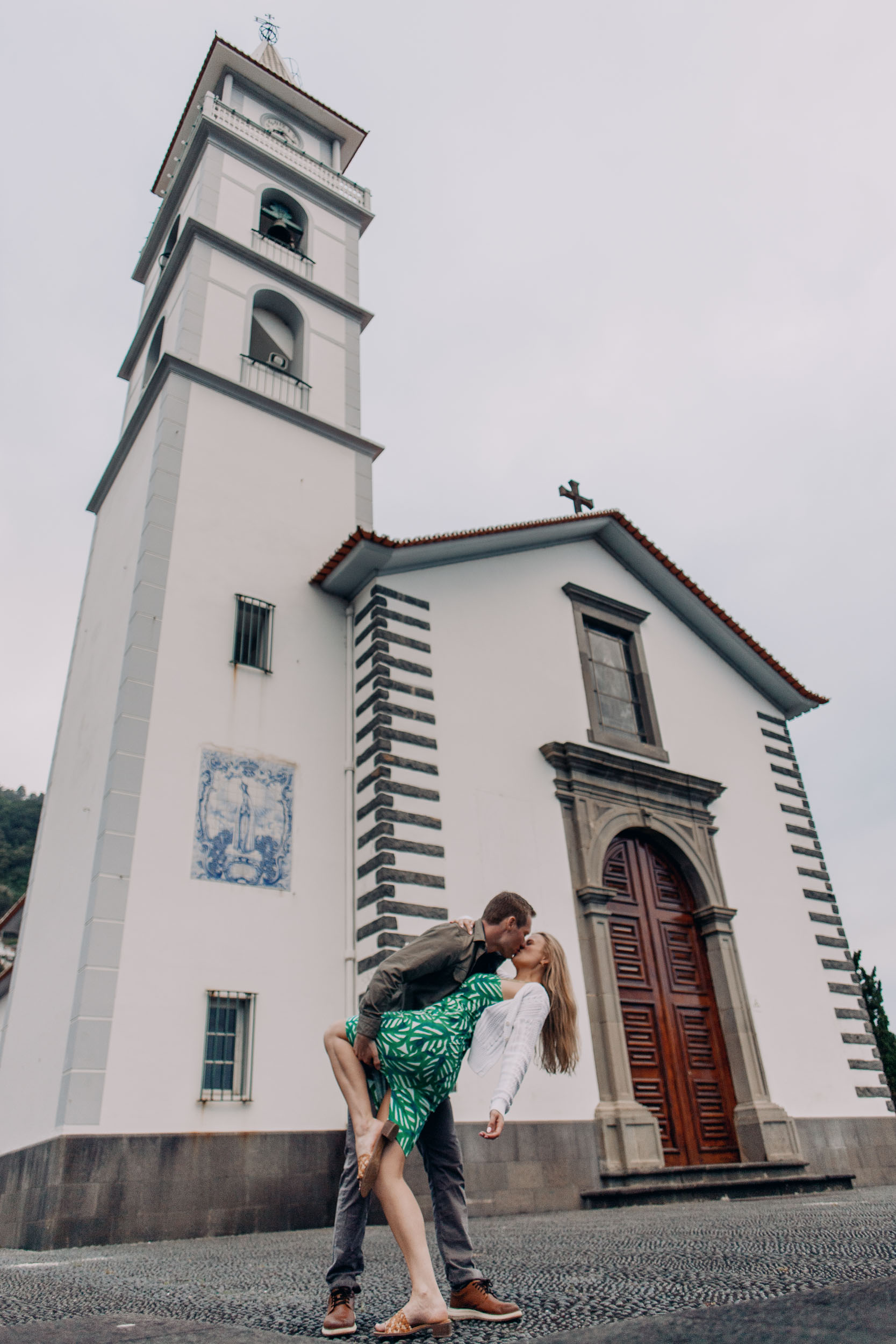 Couple at Miradouro do Guindaste cliff, Funchal, Madeira